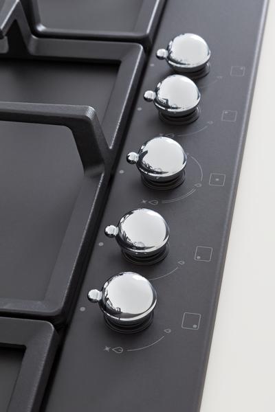 Piano cottura a gas da 75 cm con wok centrale - immagine 2