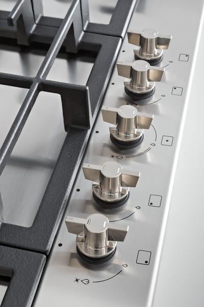 Piano cottura a gas da 75 cm con wok centrale - immagine 3