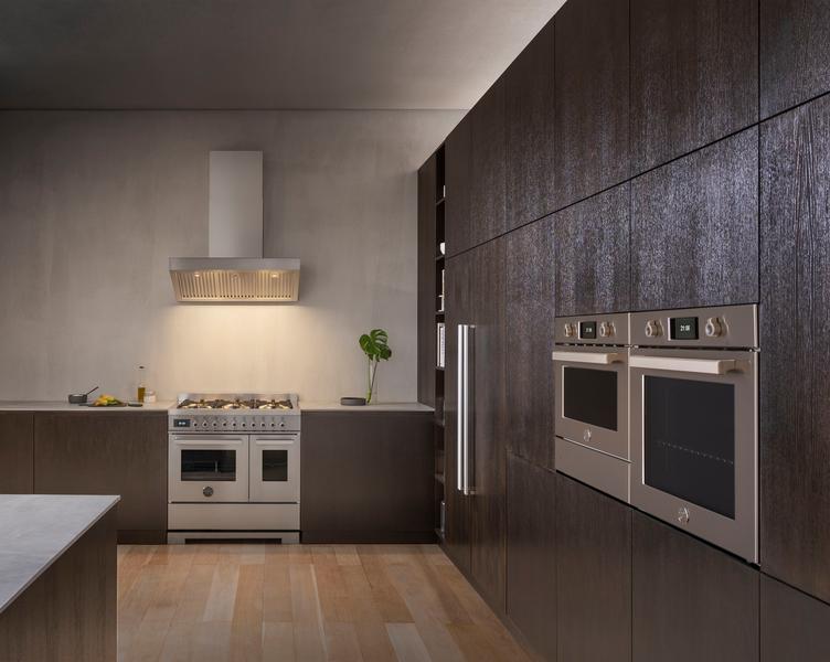 60 cm built-in pyrolytic electric oven with 11 functions, TFT display and total steam function - Image 9