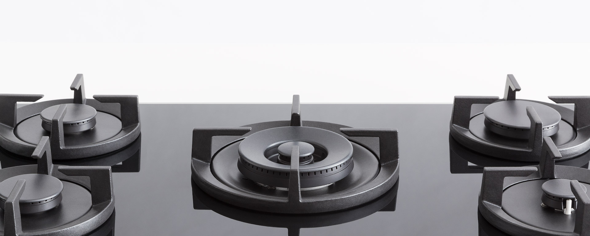 Piano cottura a gas in cristallo da 90 cm con wok centrale - immagine 7