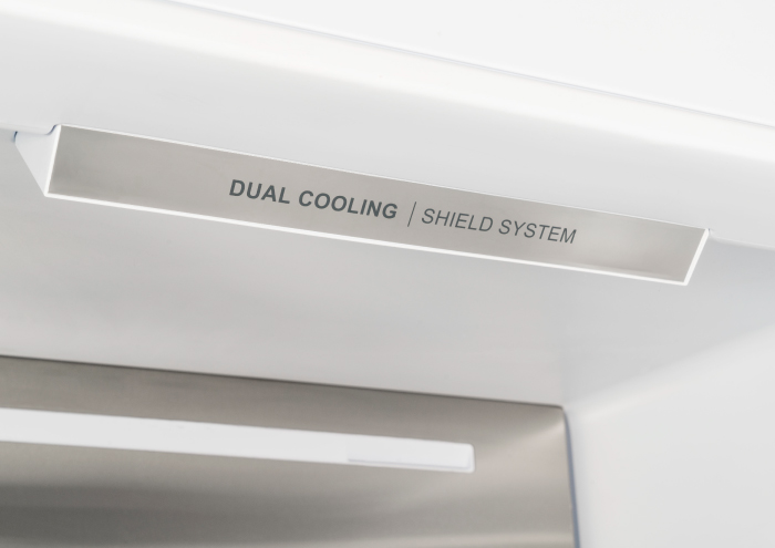Frigorifero combinato da incasso da 75 cm, panel ready con ice maker e distributore d'acqua - immagine 7